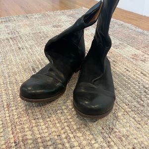 P. Mondo black boots